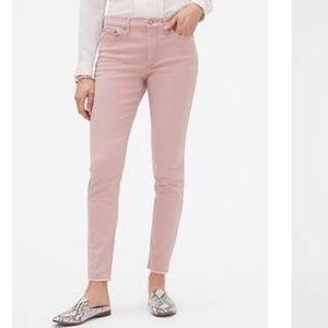 NWT Banana Republic Pink Fray Hem Twill SkinnyJean